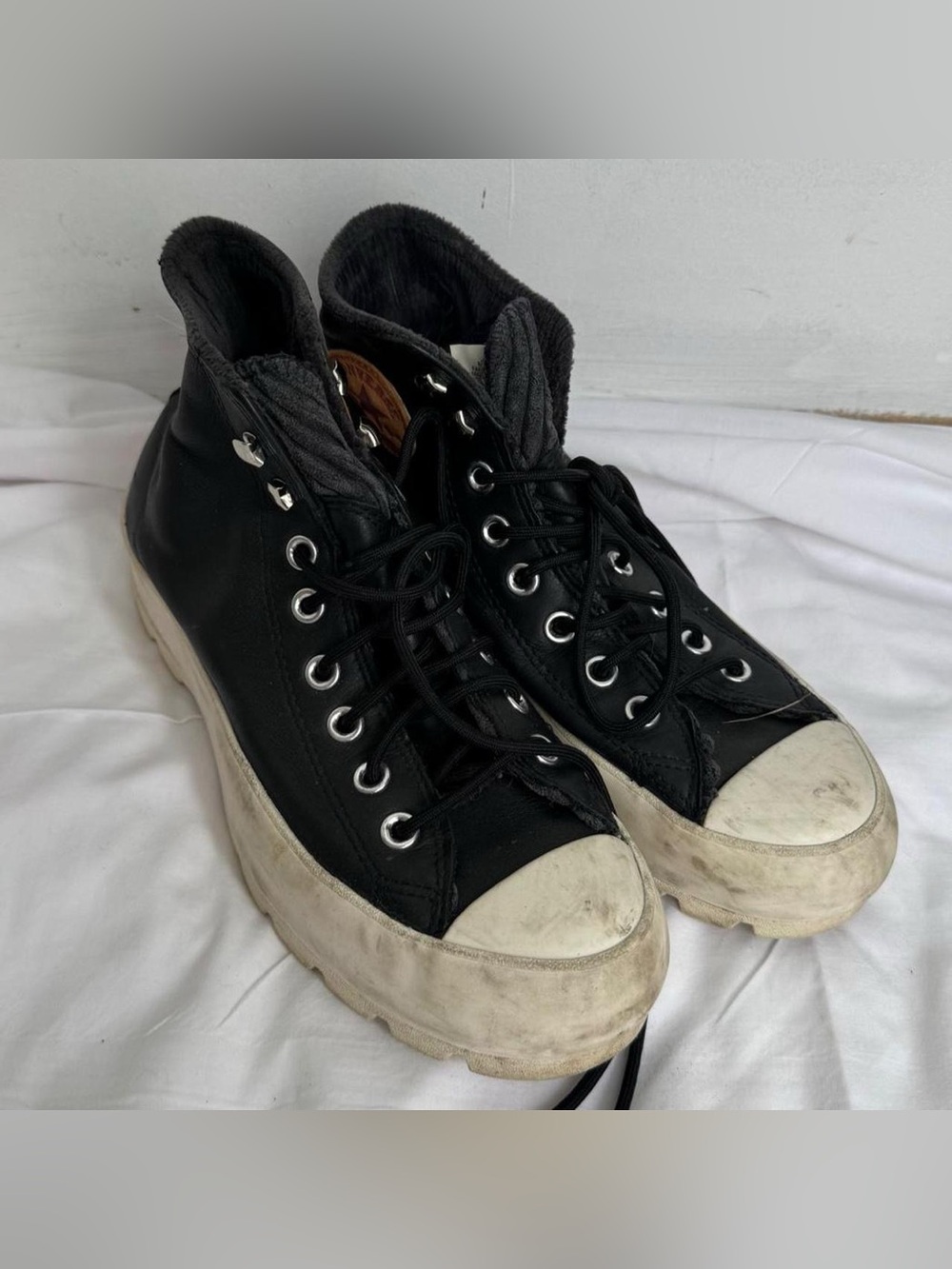 Converse Chuck Taylor All Star Lugged GORE-TEX Sneakers Women’s 8.5